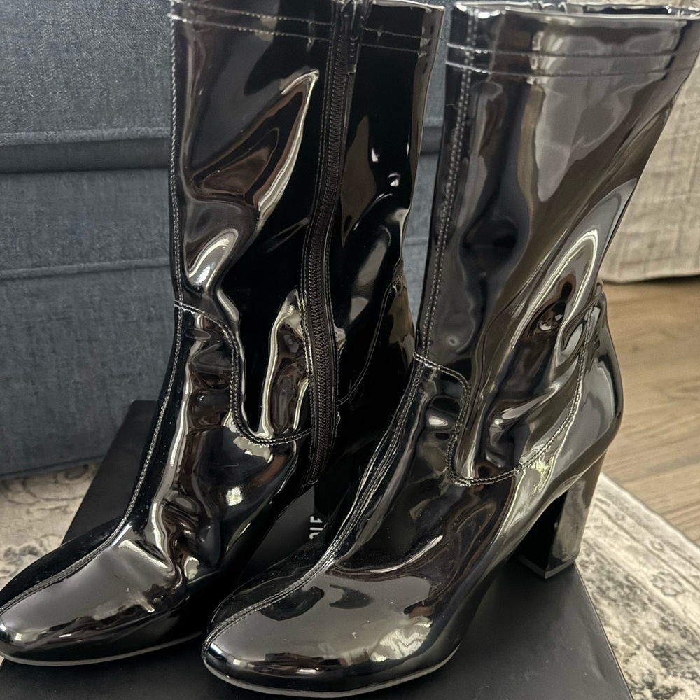 Kenneth Cole New York Black Heeled Boots Patent Leather